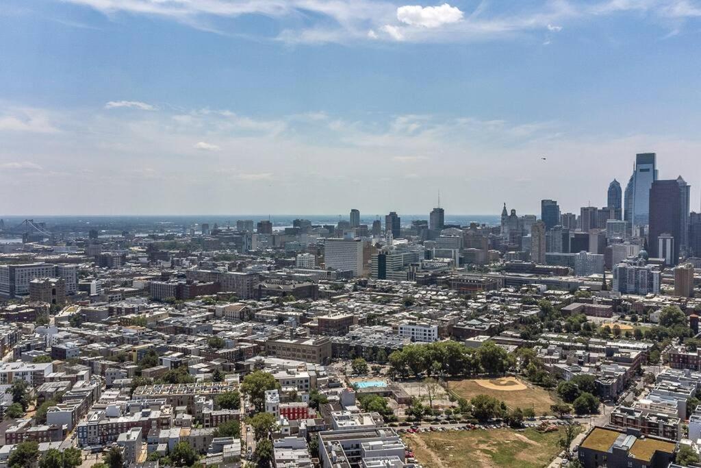 필라델피아 Trendy Fairmount Gem-5 Star Location, Roof Deck, Parking, Gr8 For Families 아파트 외부 사진
